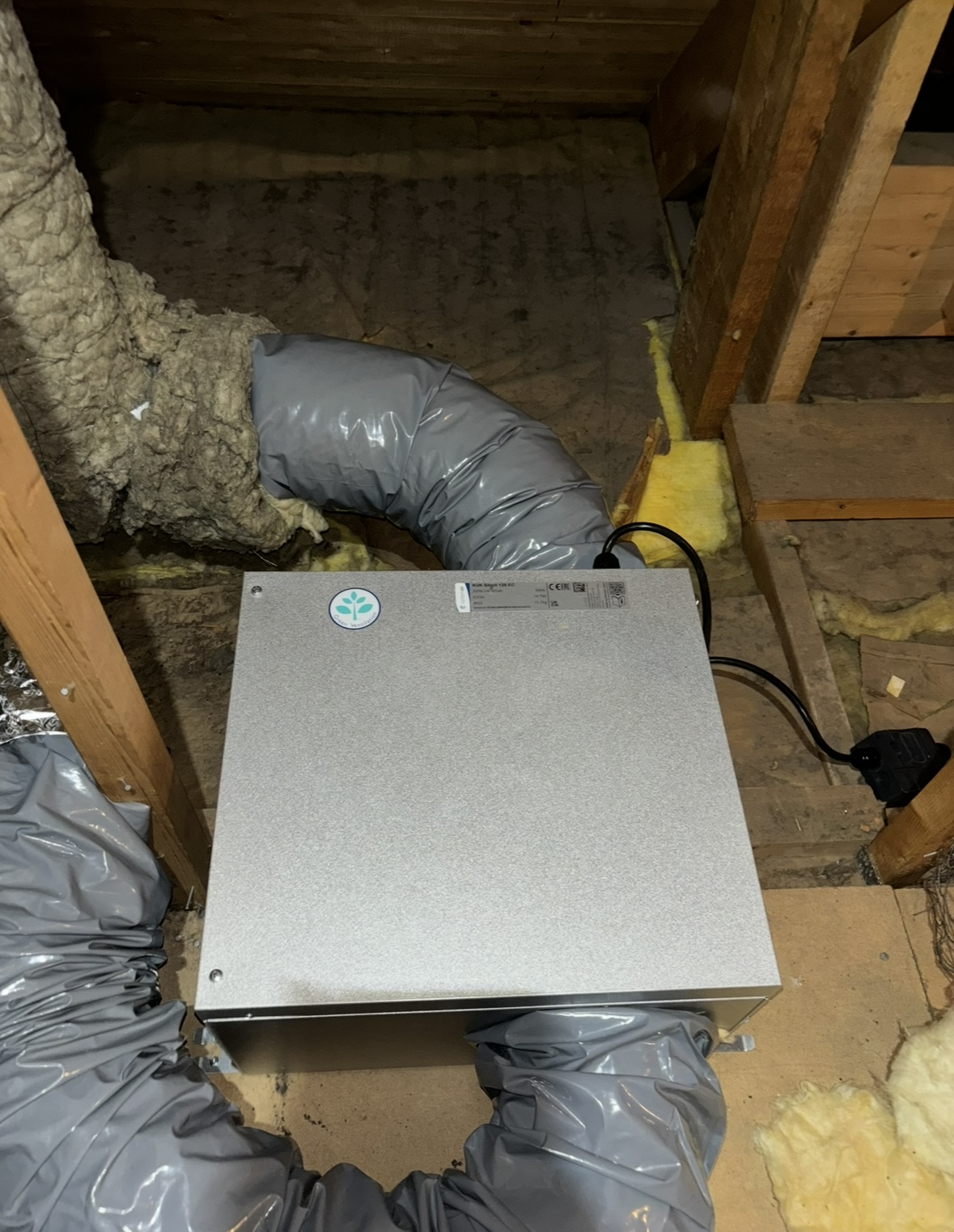 Ny EC-kanalfläkt efter installation